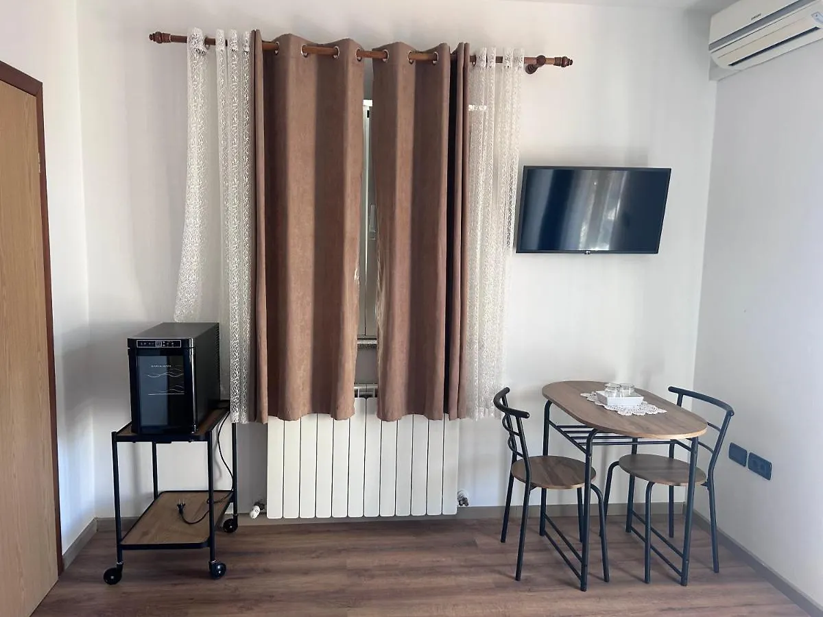 Guest House Casa Mia - Rooms & Apartments Rovinj 4*,  Croatia