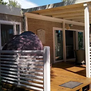 https://luxury-mobile-homes.hotels-in-trogir.com