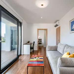 https://rooms-kt-sea-side-luxury.pula-hotels.org